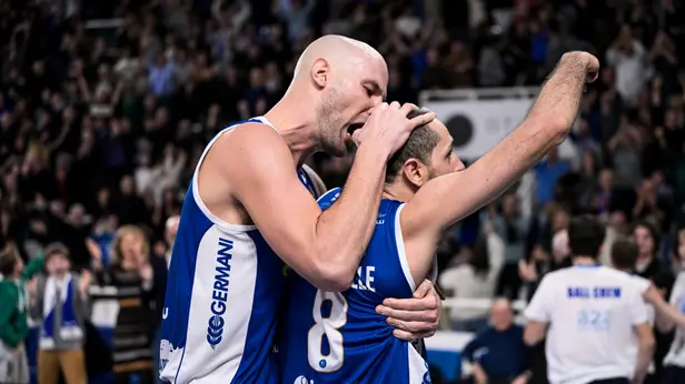 SPORT BASKET BRESCIA Germani Pallacanestro Brescia Apu Old Wild West Udine NELLA FOTO esultanza Brescia Amedeo Della Valle 25-01-2026 Checchi@newreporter