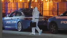 La Scientifica sul posto - Foto Ansa/Andrea Fasani © www.giornaledibrescia.it