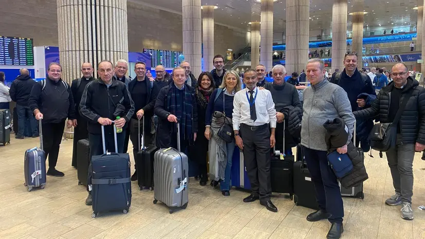 La delegazione di Brevivet all’aeroporto di Tel Aviv - © www.giornaledibrescia.it