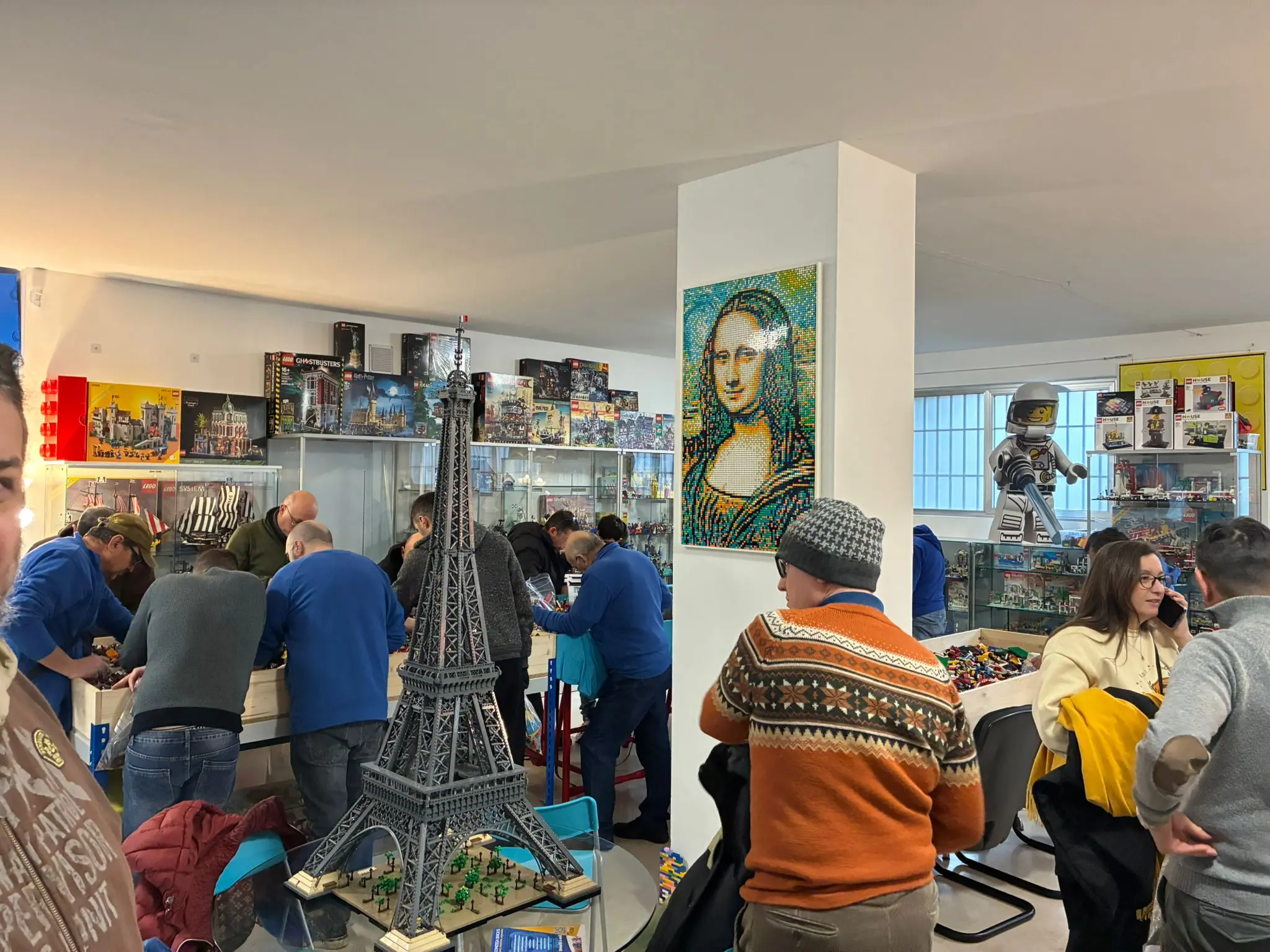 La passione per i Lego accomuna grandi e bambini