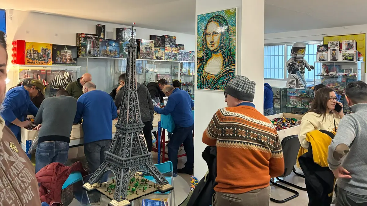 La passione per i Lego accomuna grandi e bambini