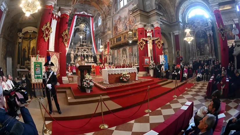 San Faustino con i paramenti per la festa patronale - © www.giornaledibrescia.it