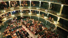 Una vista dall'alto del Teatro Sociale di Brescia - Foto New Reporter © www.giornaledibrescia.it