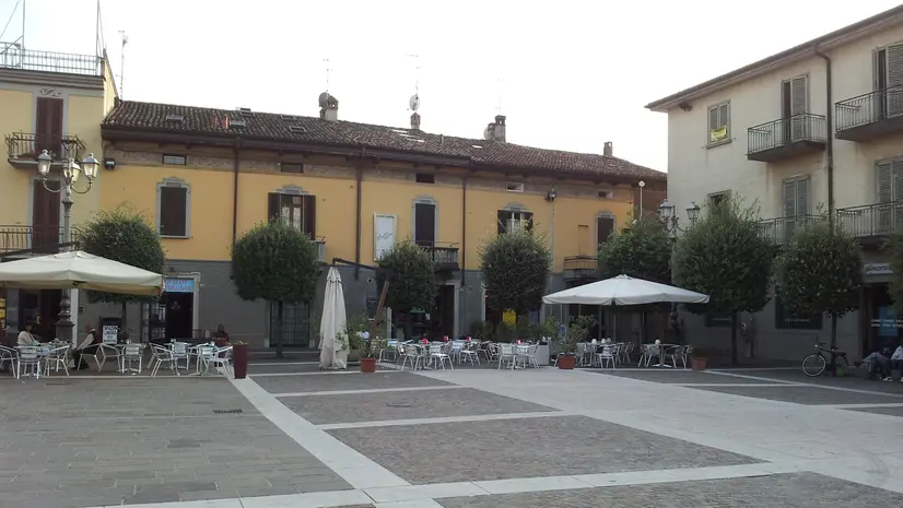 Uno scorcio di piazza Roma a Ospitaletto - © www.giornaledibrescia.it