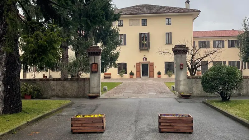 L'ingresso del Seminario diocesano a Mompiano - © www.giornaledibrescia.it