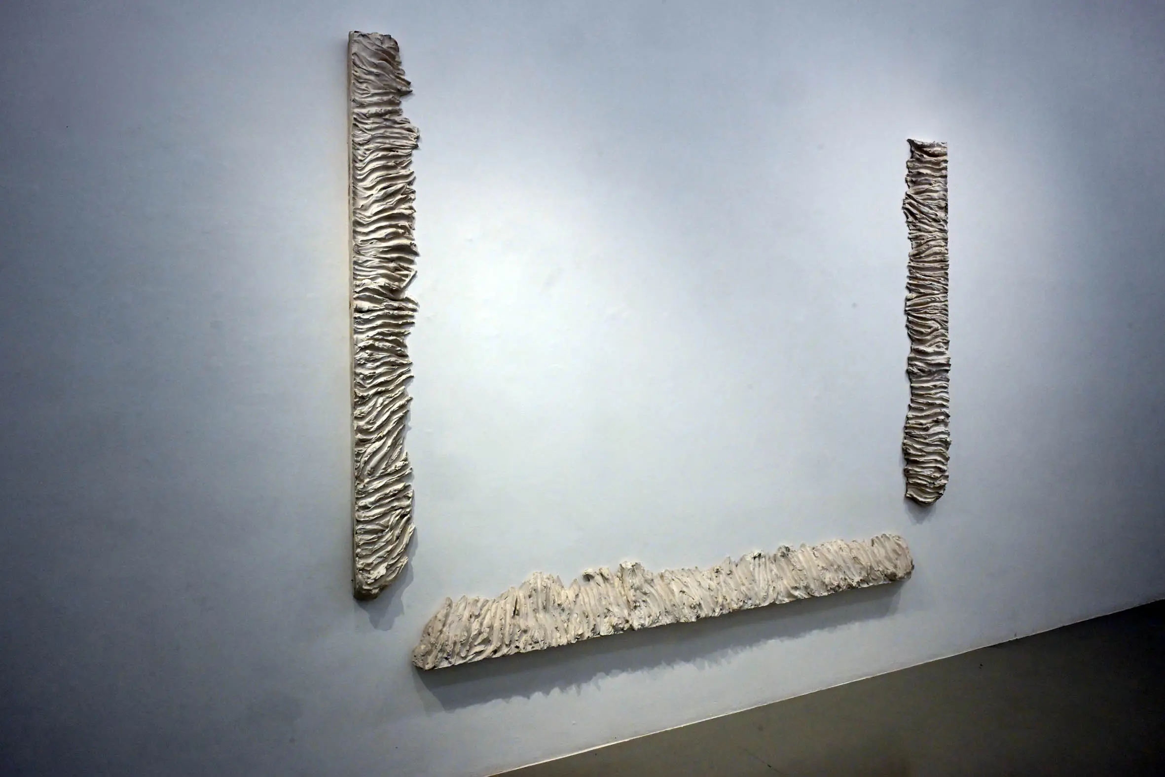 SPETTACOLI BRESCIA GALLERIA MASSIMO MININI MOSTRA LIVE WIRES  NELLA FOTO OPERE 29/01/2026 newreporter©favretto