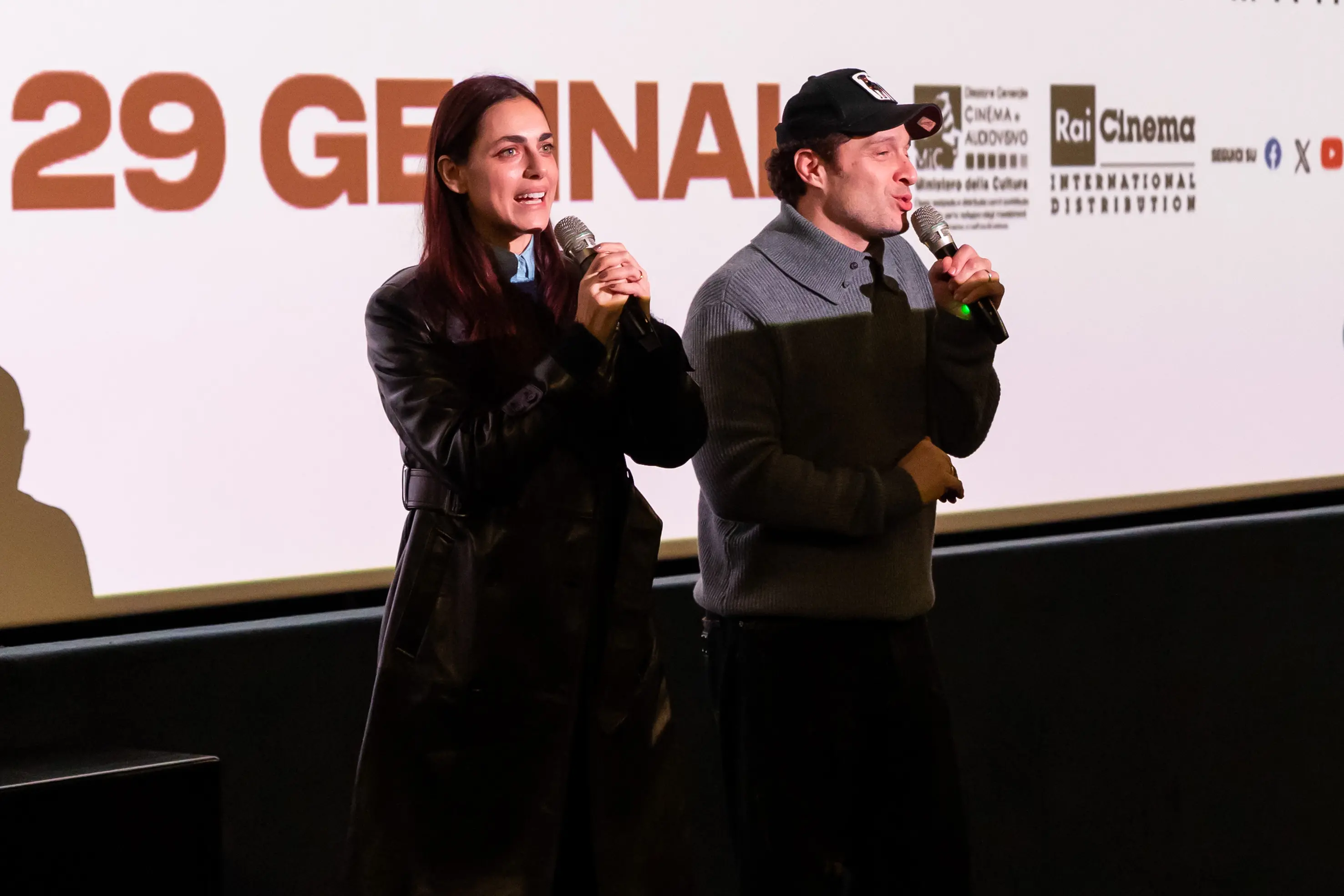 Mirian Leone e Claudio Santamaria alla Oz