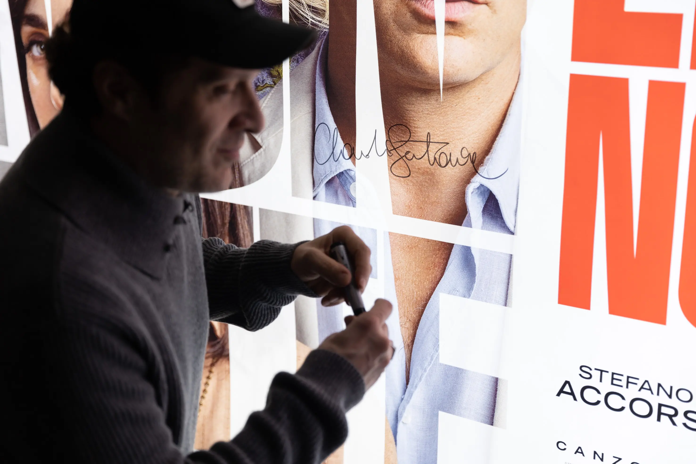 Mirian Leone e Claudio Santamaria alla Oz