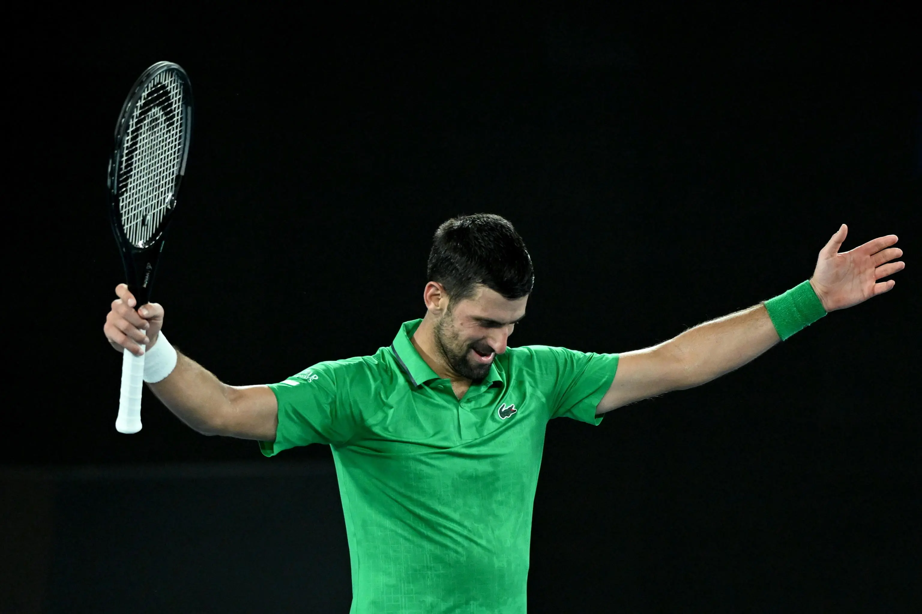 Australian Open , Djokovic batte Sinner in cinque set