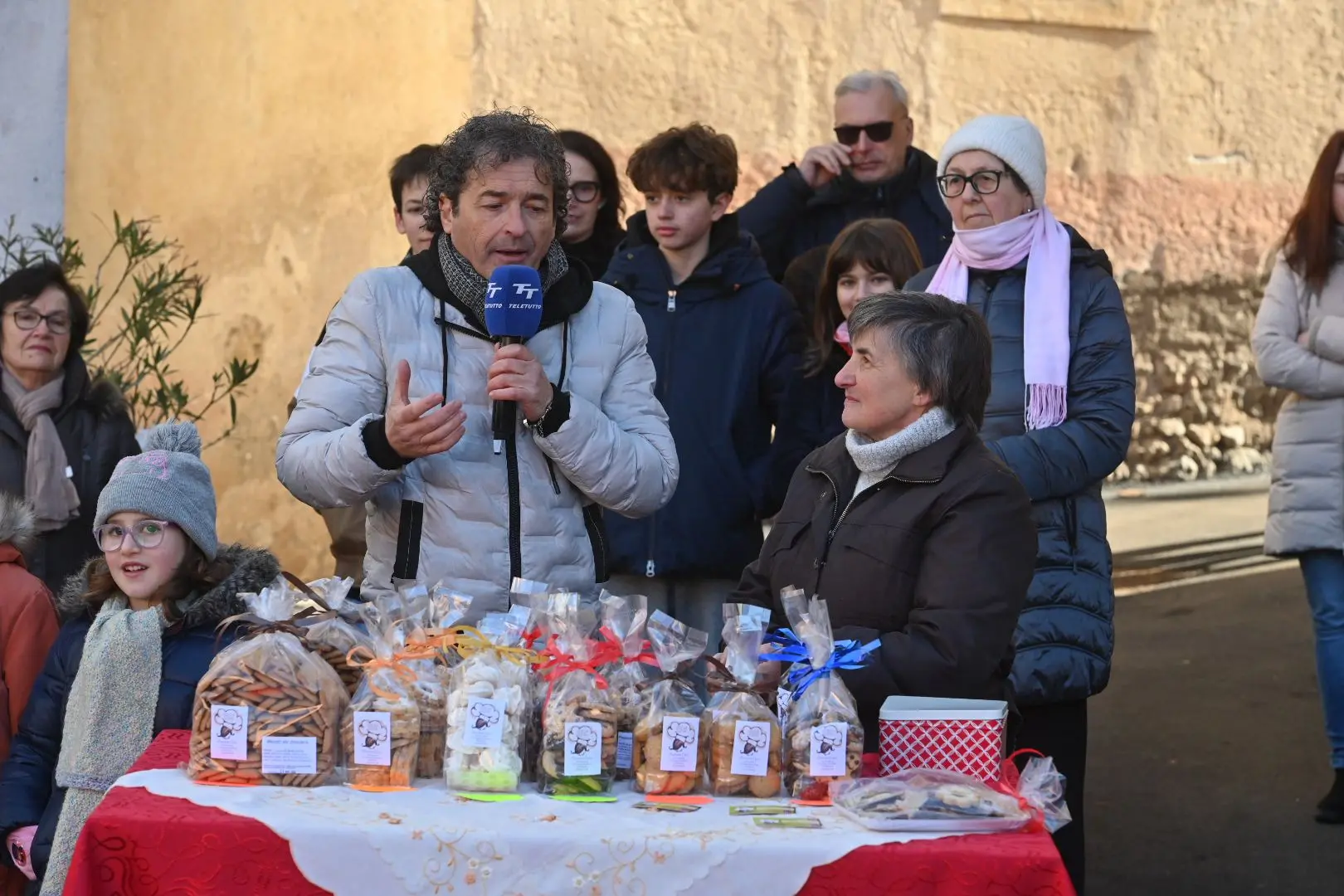 In Piazza con Noi alle Pertiche