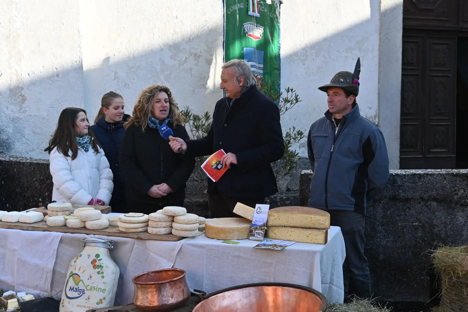 In Piazza con Noi alle Pertiche