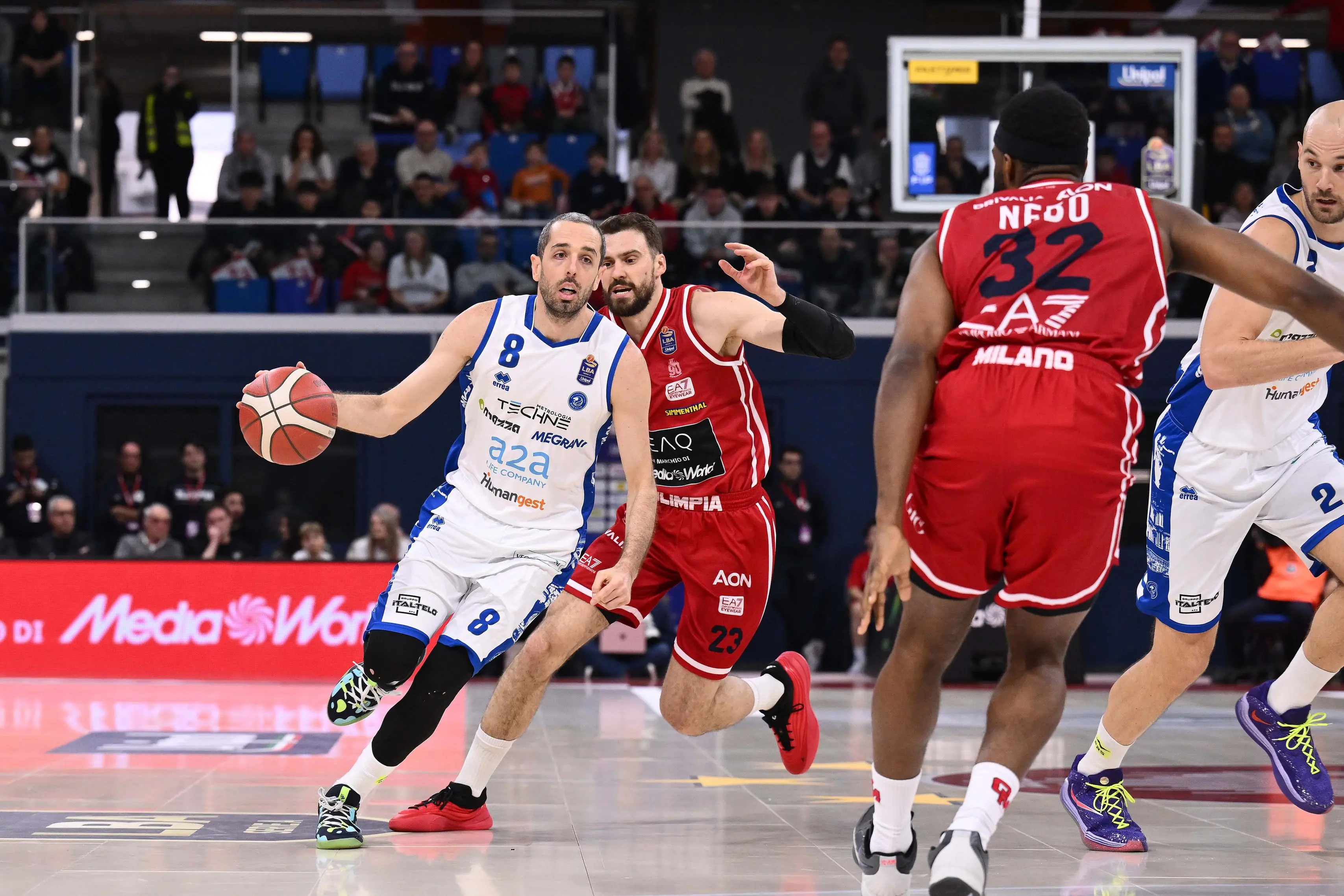 Basket, gli scatti di Olimpia Milano-Germani