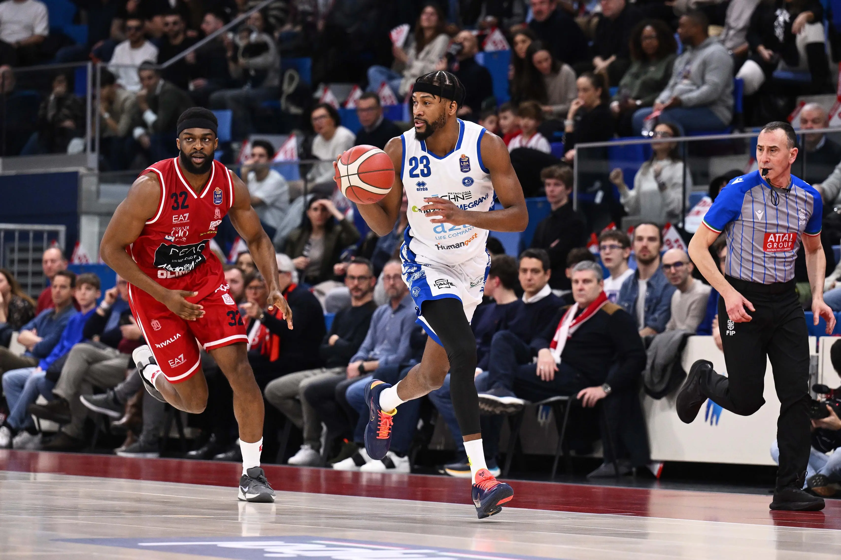 Basket, gli scatti di Olimpia Milano-Germani