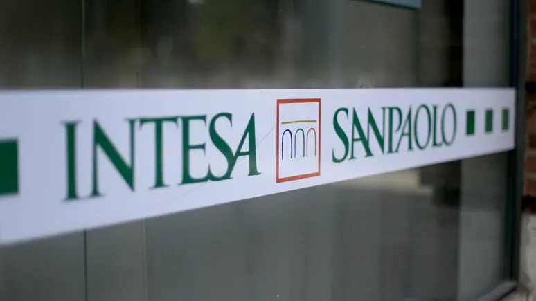 Intesa Sanpaolo - Foto Ansa © www.giornaledibrescia.it
