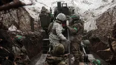 Militari ucraini nella regione di Donetsk - Foto Ansa © www.giornaledibrescia.it