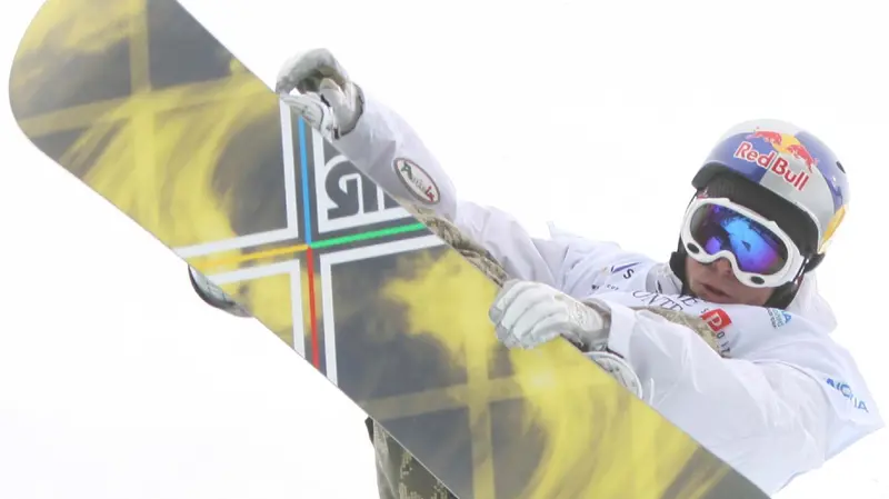 Manuel Pietropoli in azione sulla pista di Bardonecchia nel 2006 - Foto Ansa © www.giornaledibrescia.it