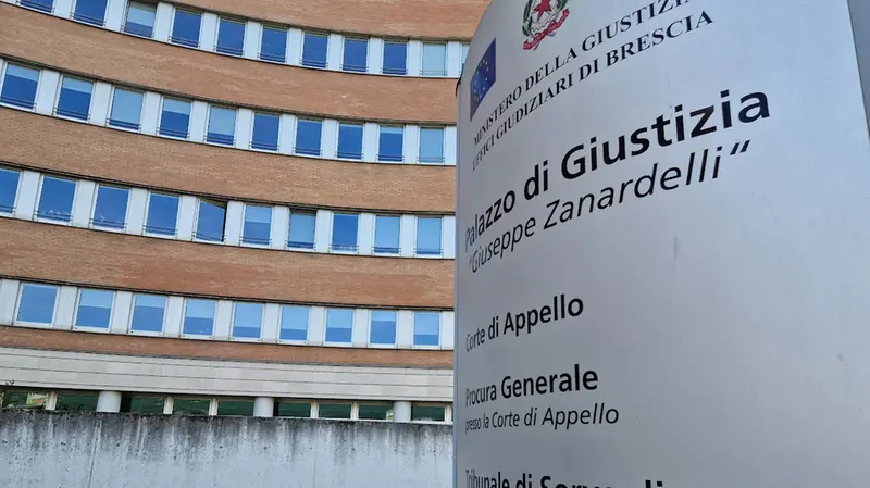 Il processo in corso a Palazzo di Giustizia - © www.giornaledibrescia.it