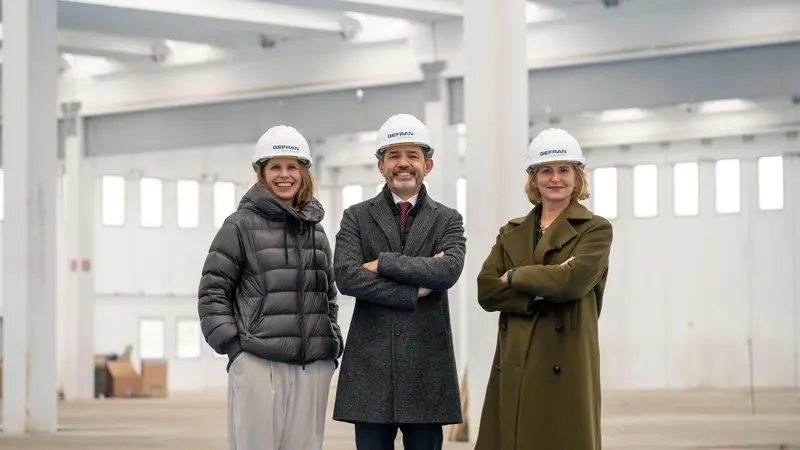 Giovanna e Maria Chiara Franceschetti con Marcello Perini - © www.giornaledibrescia.it