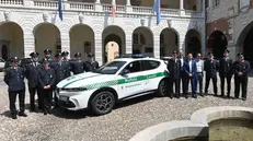 Agenti della Polizia provinciale in Broletto - © www.giornaledibrescia.it