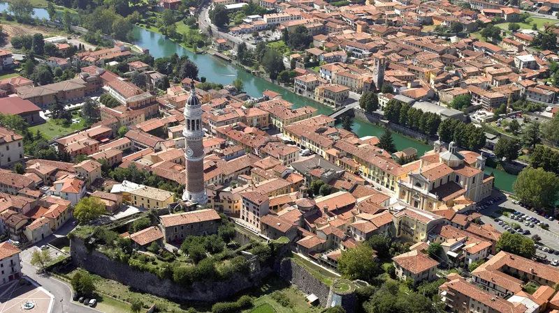 Una veduta di Palazzolo - © www.giornaledibrescia.it