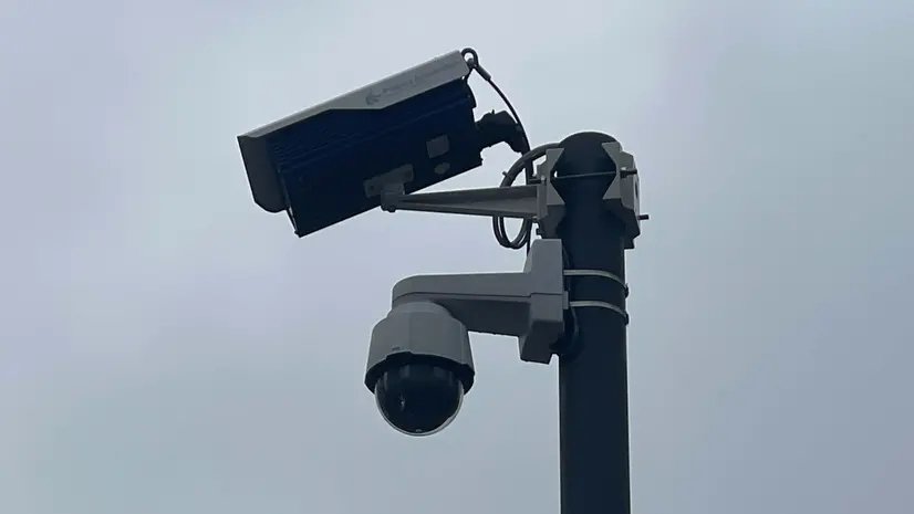 I nuovi lettori sopra le telecamere - Foto Gabriele Strada /Neg © www.giornaledibrescia.it