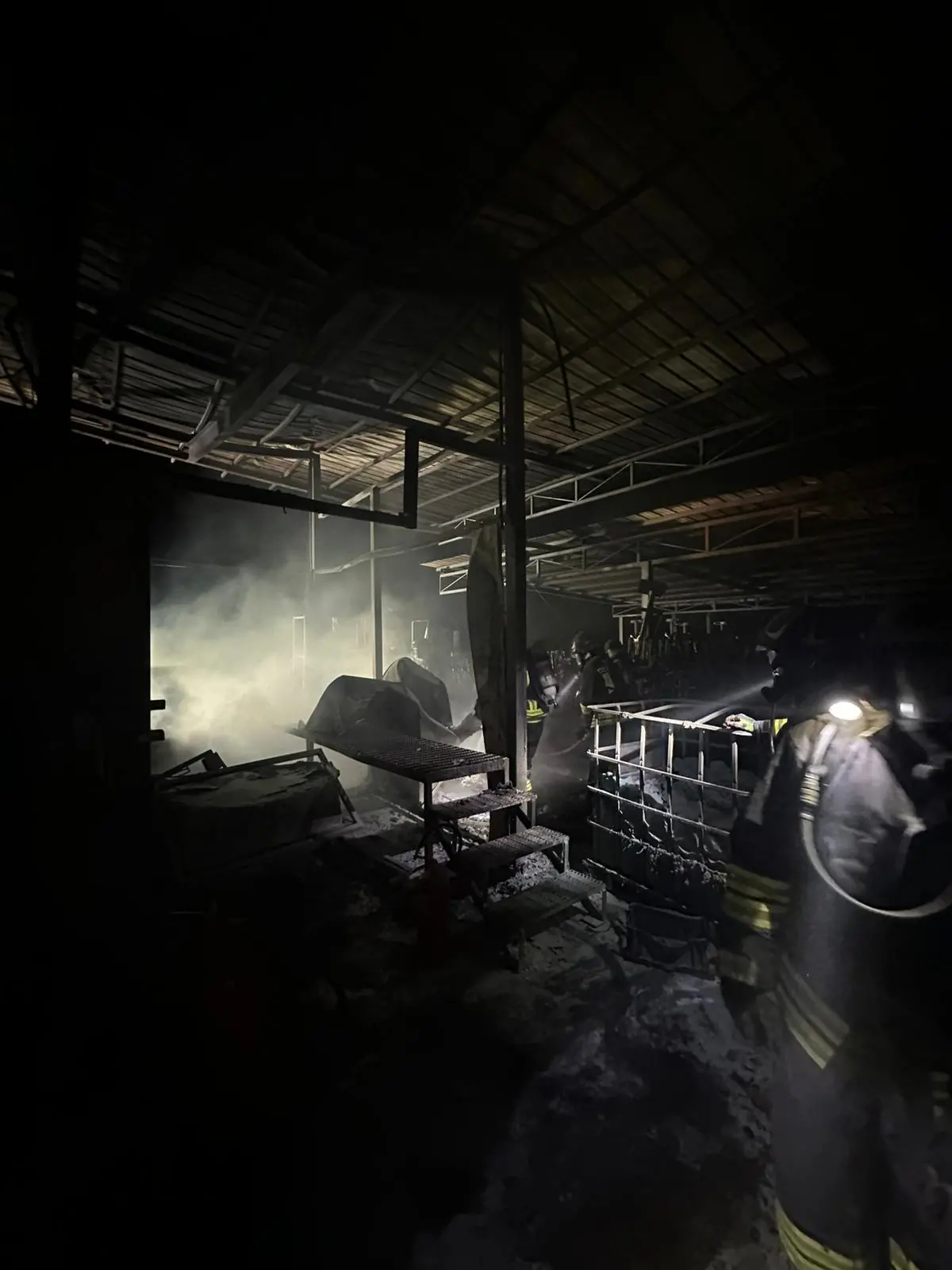 L'incendio all'Eurogalvano di Lodrino