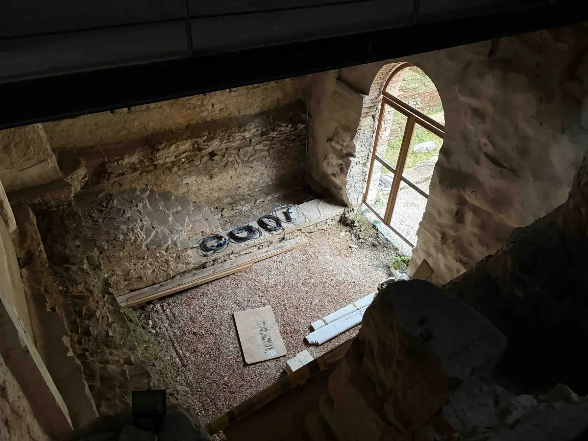 La Commissione in visita al Teatro romano