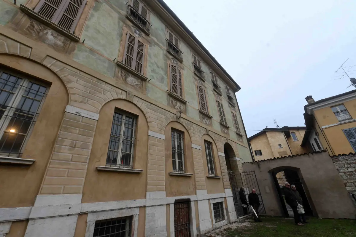La Commissione in visita al Teatro romano