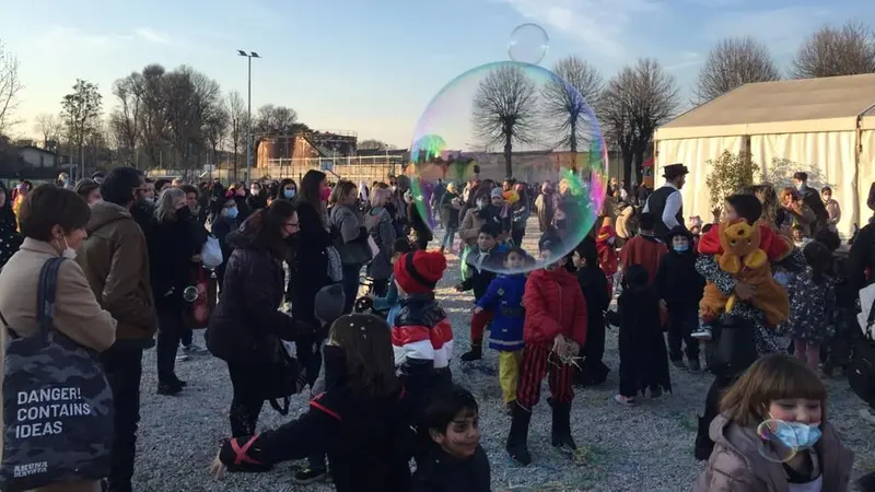 Una delle passate edizioni del Carnevale di Manerbio © www.giornaledibrescia.it