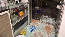 La spaccata in corso Martiri della libertà a Brescia