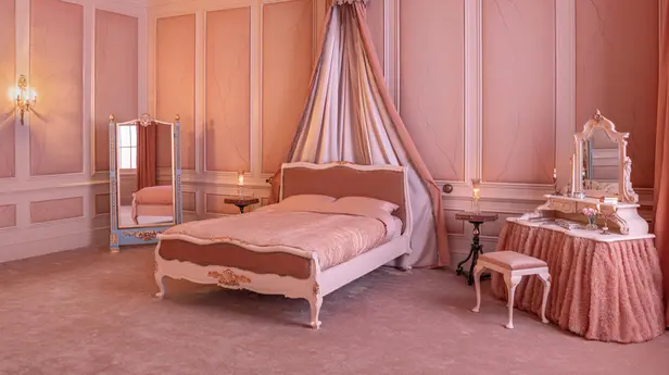 La camera di Catherine Earnshaw a Thrushcross Grange (courtesy Airbnb)