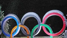 I cinque cerchi a Cortina - Foto Ansa © www.giornaledibrescia.it