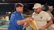 Vincenzo Capuano inaugura la sua pizzeria a Brescia