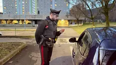 Un carabiniere durante i controlli a San Polo e Sanpolino