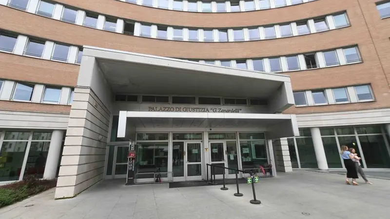 Il tribunale di Brescia - Foto Marco Ortogni/Neg © www.giornaledibrescia.it