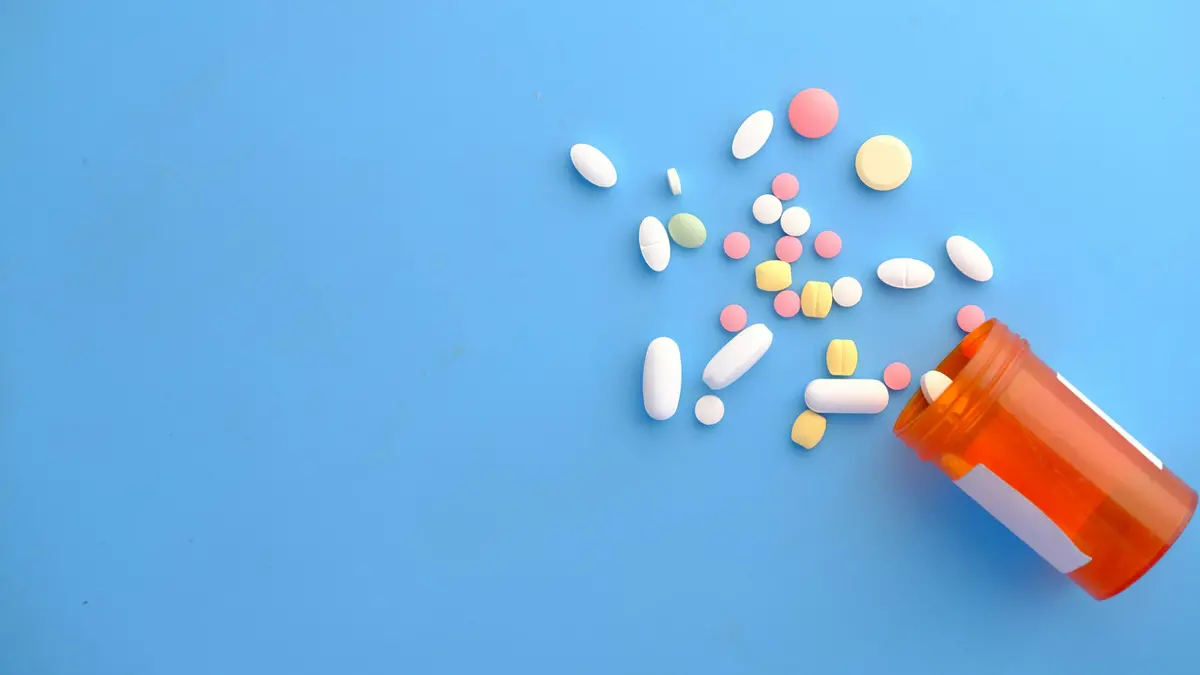 Tra i pericoli per i giovani c'è l'abuso di psicofarmaci
