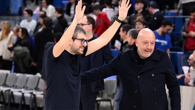 Matteo Cotelli con Mauro Ferrari dopo la vittoria a Milano - © Foto M.Ceretti / Ciamillo-Castoria