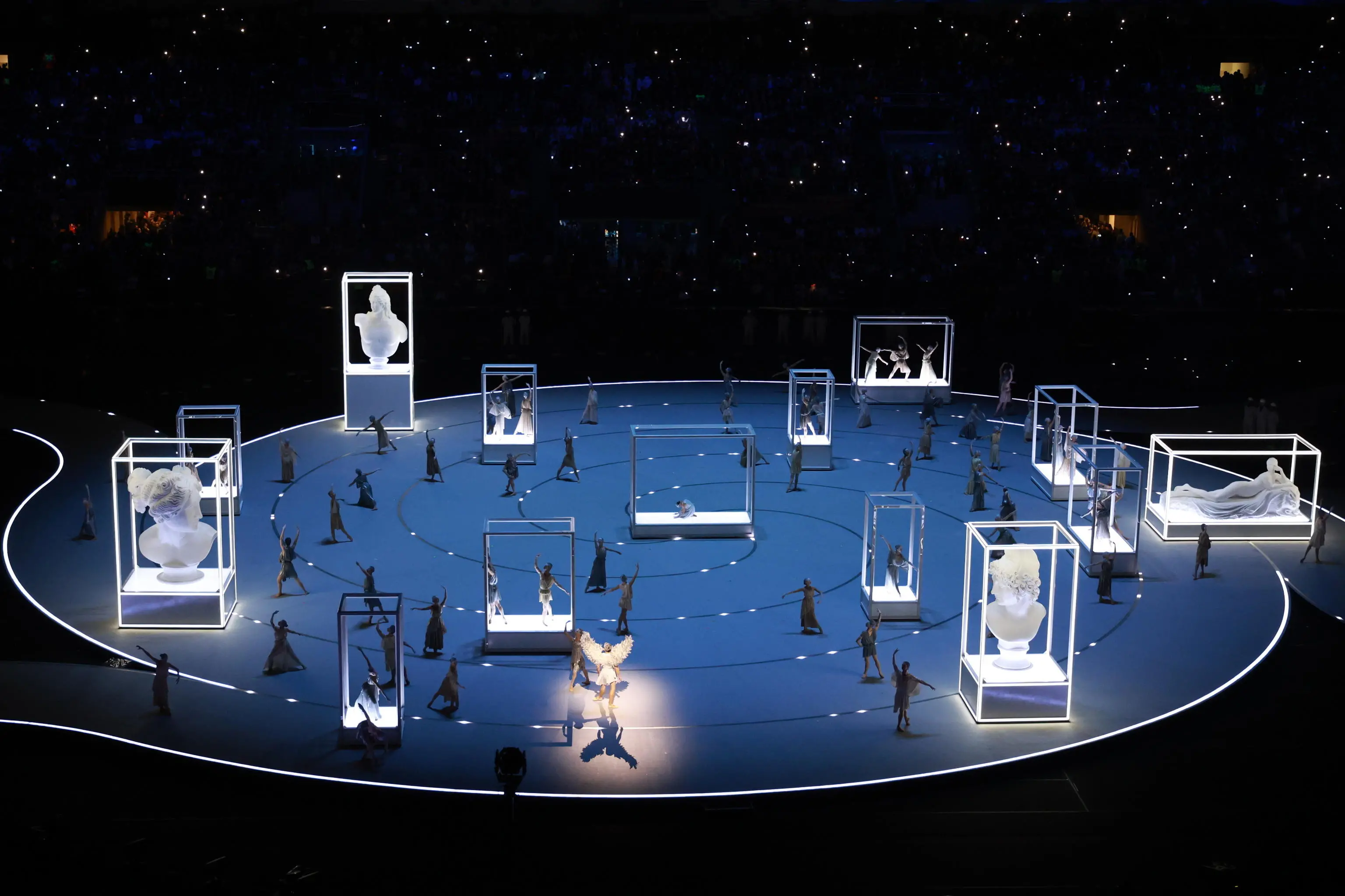 epa12709887 Performers dance during the 'Italian Armonia: Beauty' performance of the Opening Ceremony of the Milano Cortina 2026 Winter Olympic Games, in Milan, Italy, 06 February 2026. EPA/NEIL HALL