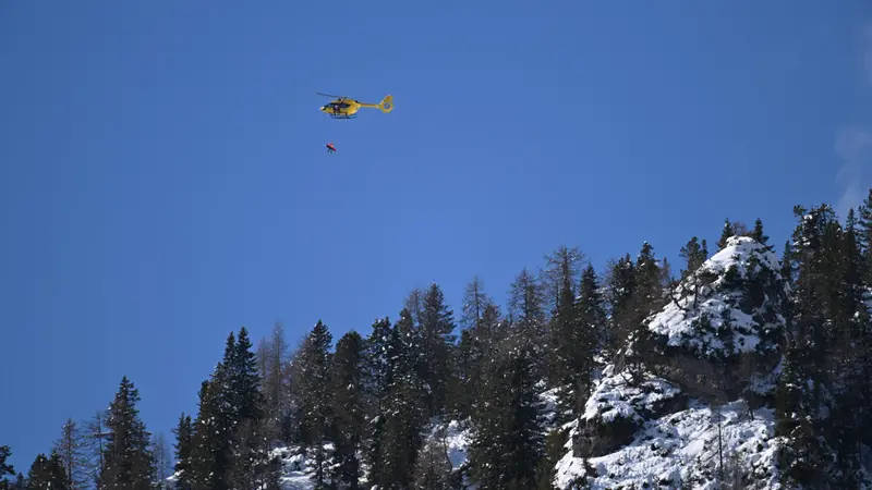 L'elisoccorso porta via l'americana Vonn - Ansa © www.giornaledibrescia.it