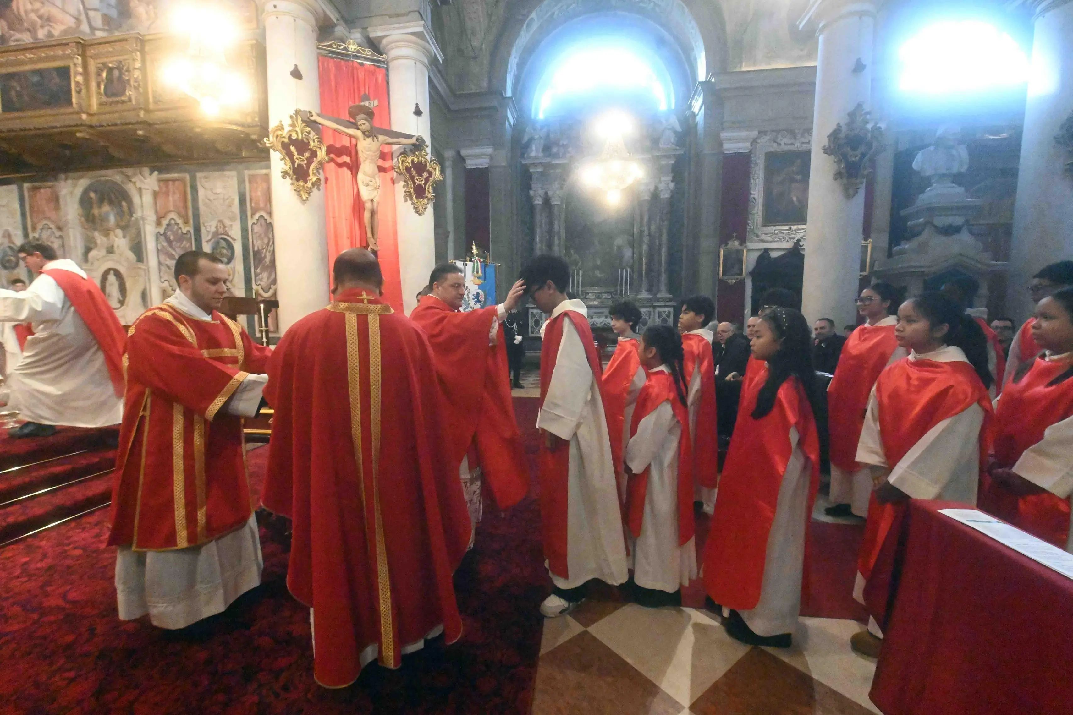 San Faustino, la cerimonia del Capèl