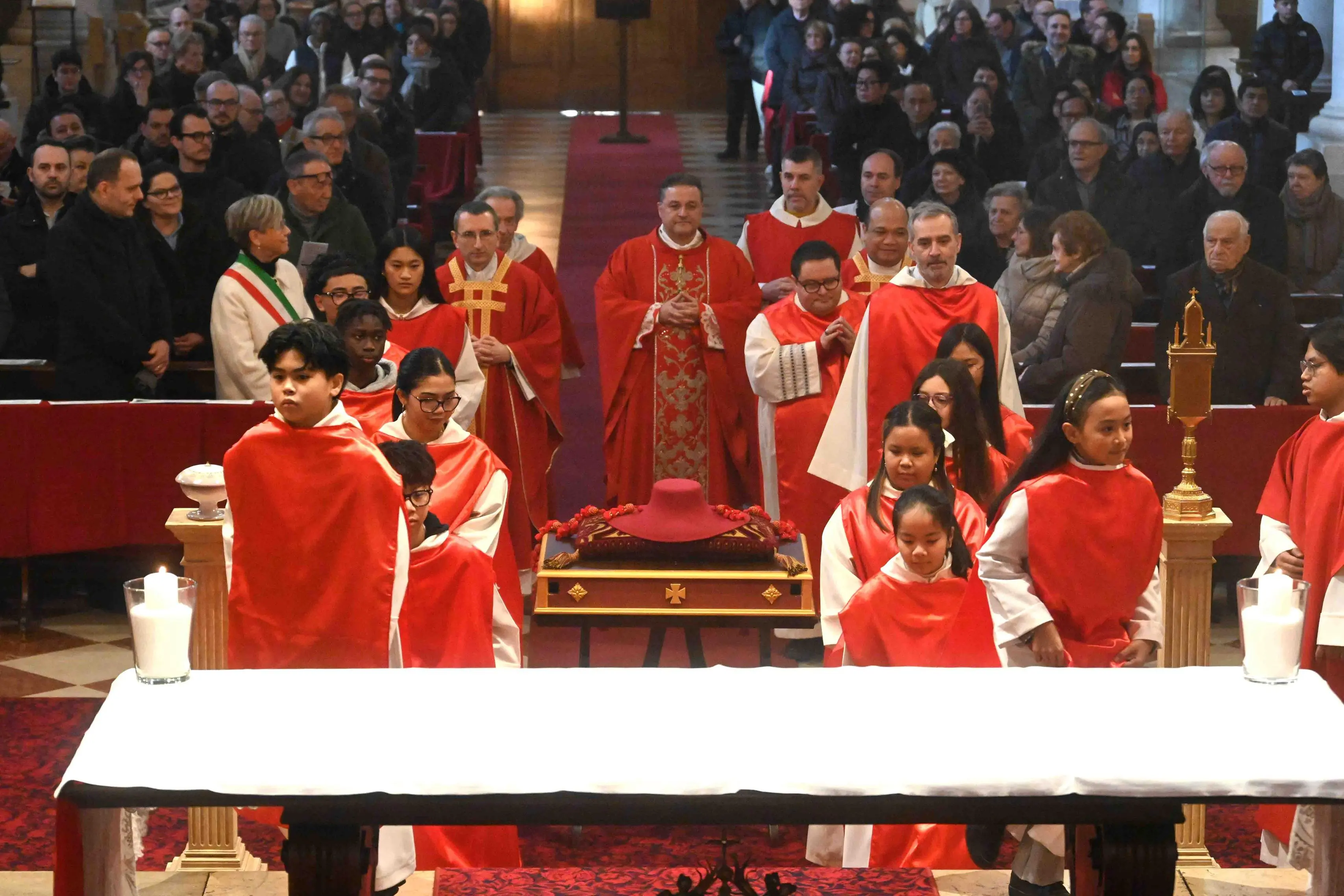 San Faustino, la cerimonia del Capèl