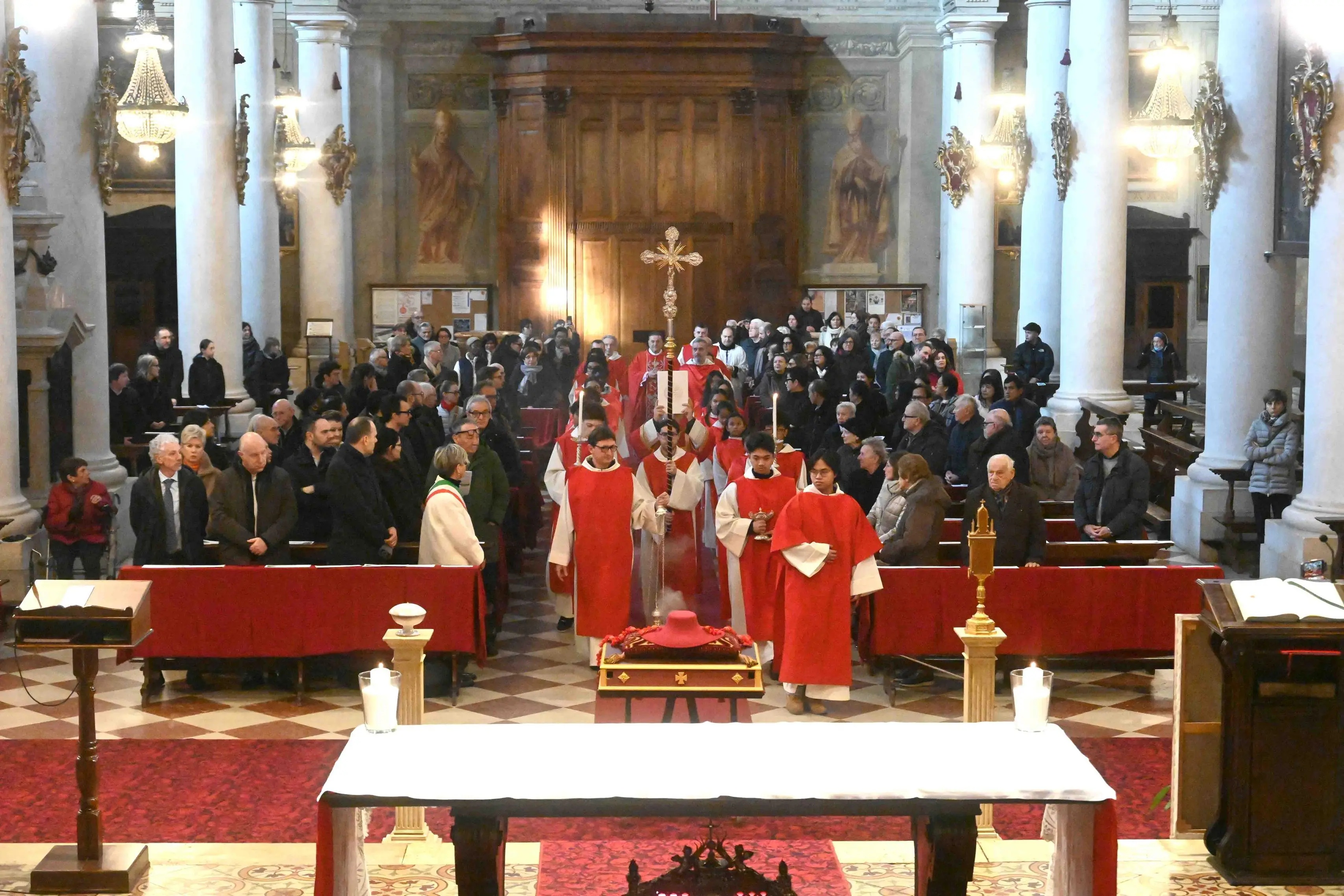 San Faustino, la cerimonia del Capèl