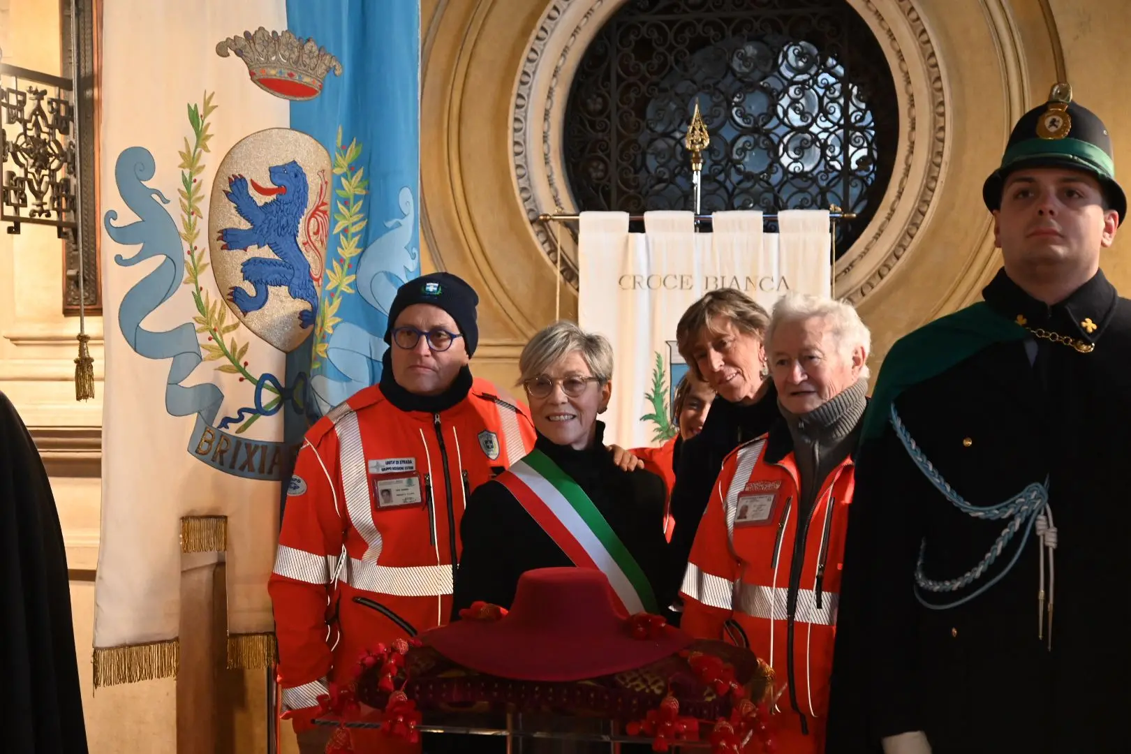 In Loggia la cerimonia della consegna del Capèl