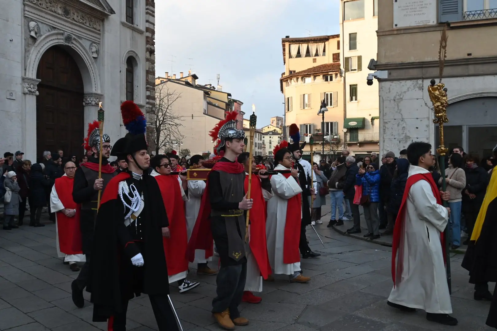 In Loggia la cerimonia della consegna del Capèl