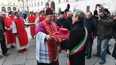 In Loggia la cerimonia della consegna del Capèl