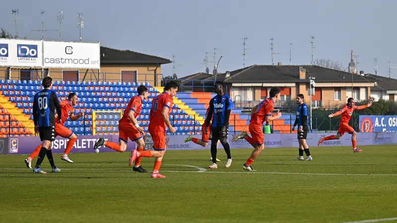 L'esultanza al gol di Michele Casali - Foto New Reporter Biasi © www.giornaledibrescia.it