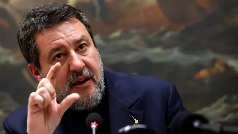 Il ministro dei Trasporti Matteo Salvini - Foto Ansa/Angelo Carconi © www.giornaledibrescia.it