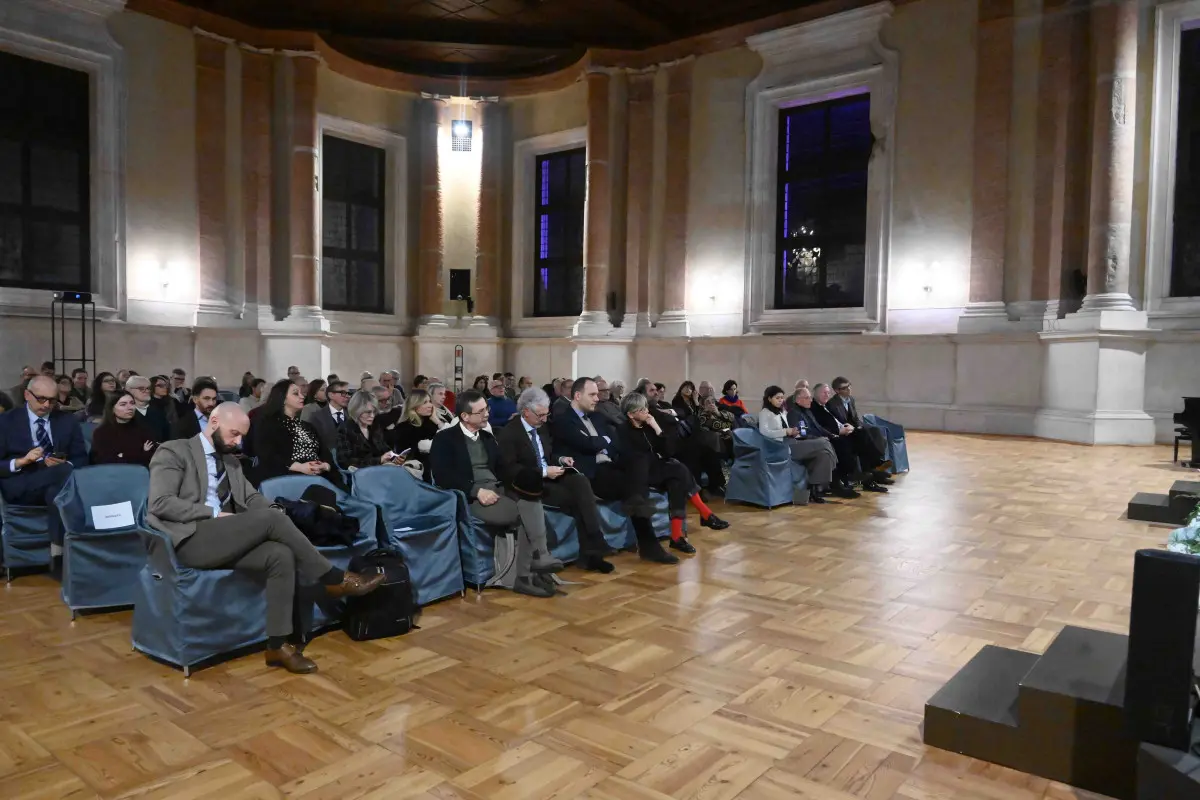 Il convegno sull'intelligenza artificiale in Loggia