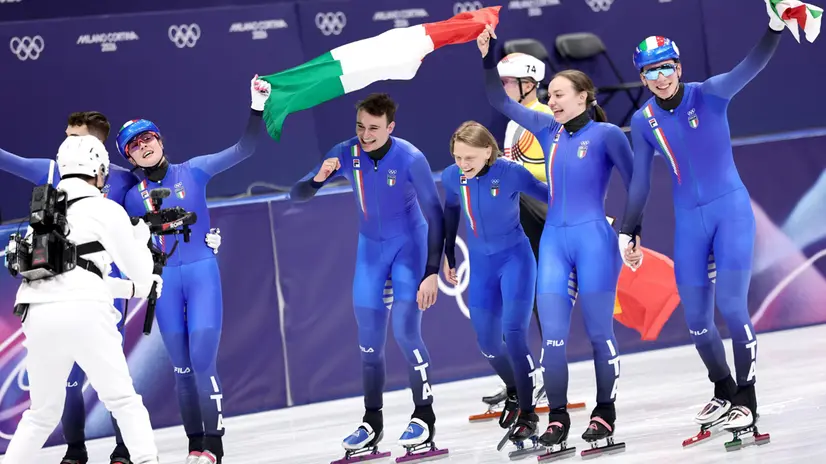 Il team italiano - Foto Ansa © www.giornaledibrescia.it