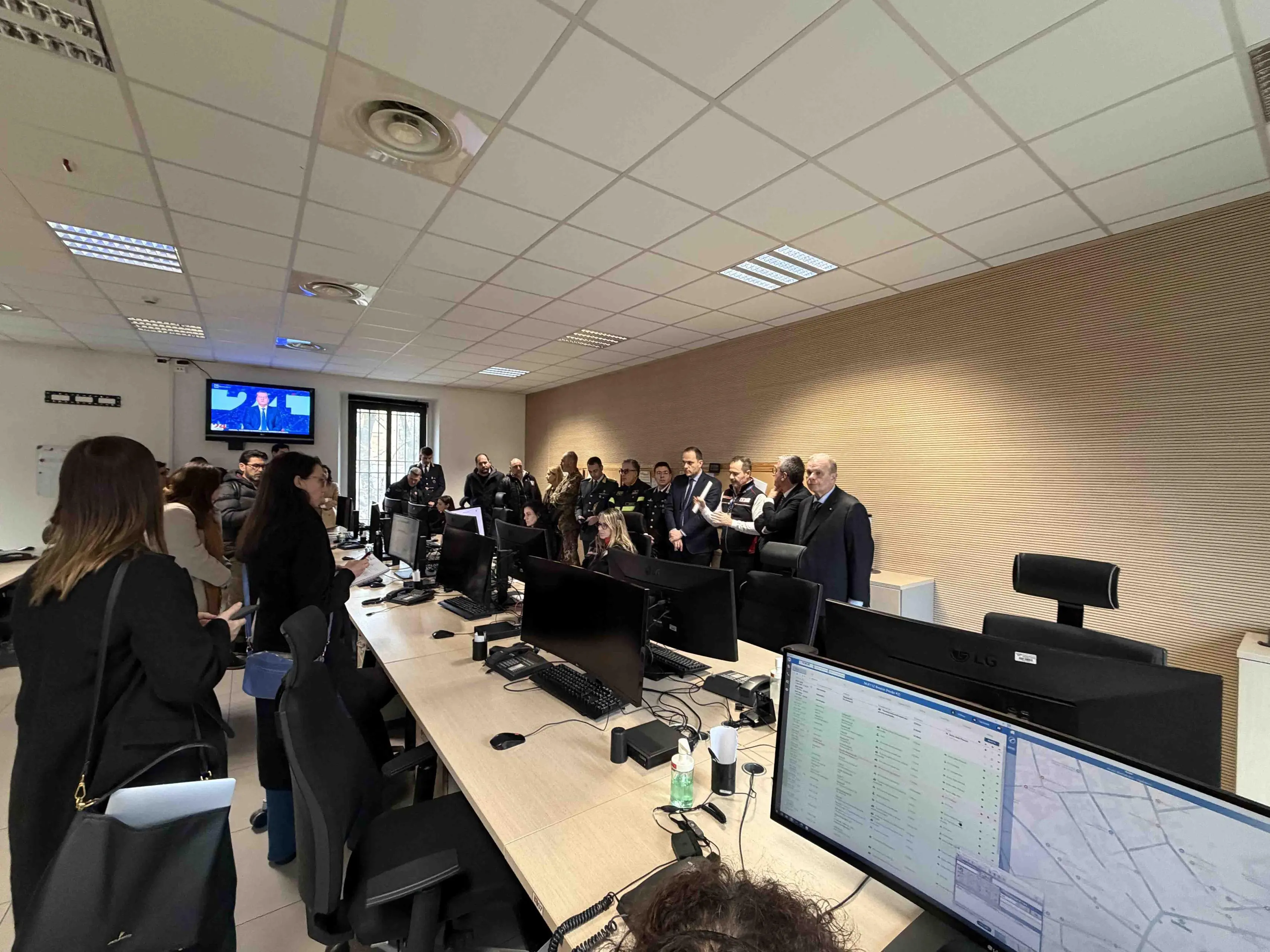 La visita del prefetto Polichetti alla centrale Nue di Brescia